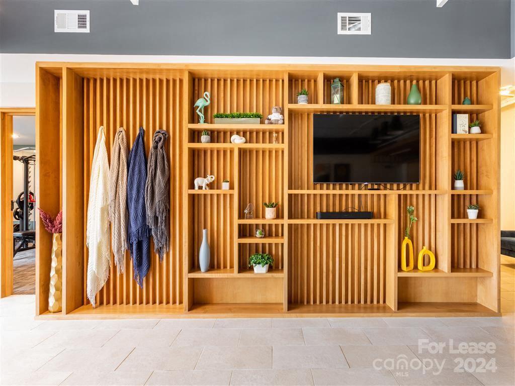 Charlotte, North Carolina 28206, United States, 1 Bedroom Bedrooms, ,1 BathroomBathrooms,Residential,Active,54791