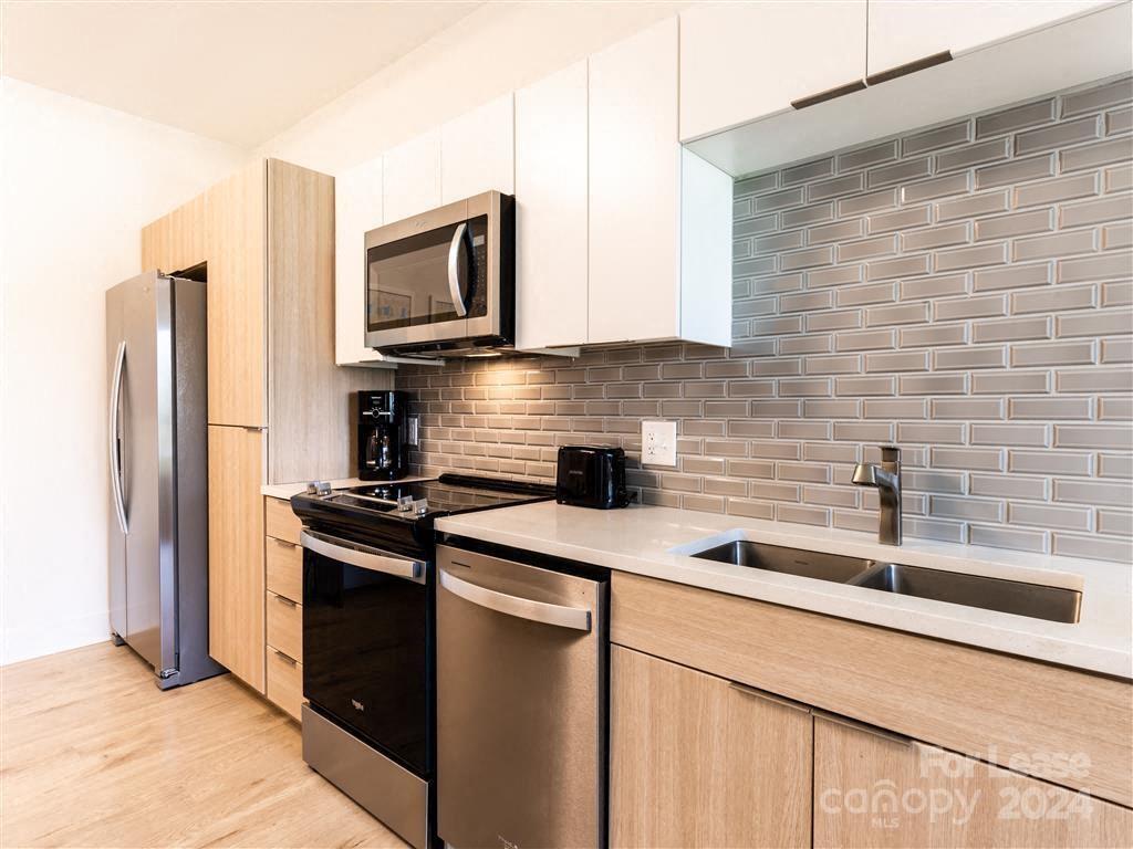 Charlotte, North Carolina 28206, United States, 1 Bedroom Bedrooms, ,1 BathroomBathrooms,Residential,Active,54791