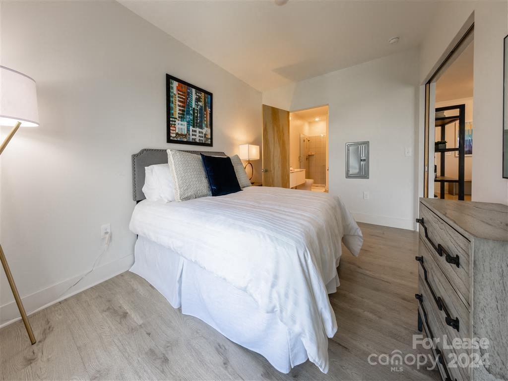 Charlotte, North Carolina 28206, United States, 1 Bedroom Bedrooms, ,1 BathroomBathrooms,Residential,Active,54791
