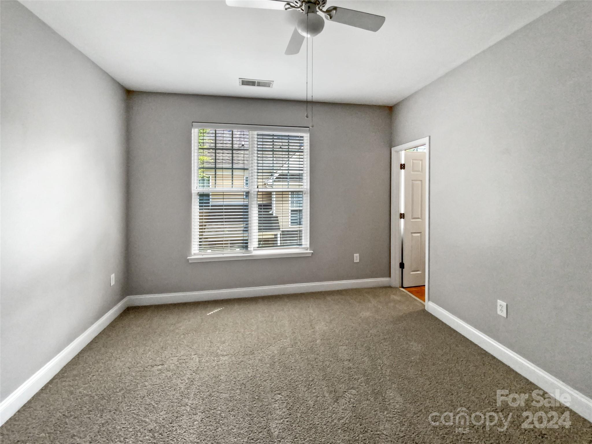 Signature Ridge - Residential