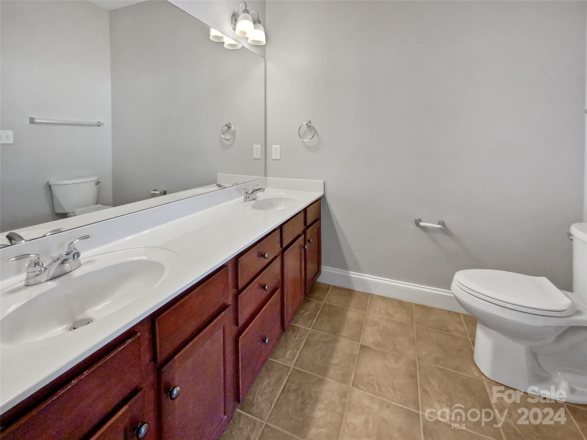 Signature Ridge - Residential