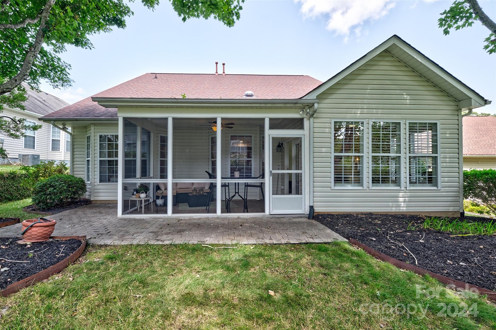 Four Seasons At Gold Hill - Residential