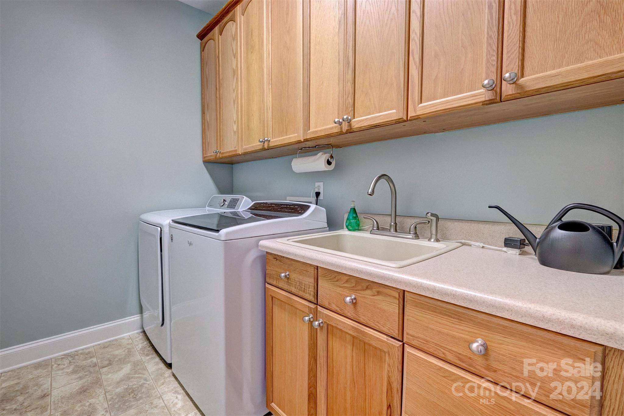 Four Seasons At Gold Hill - Residential