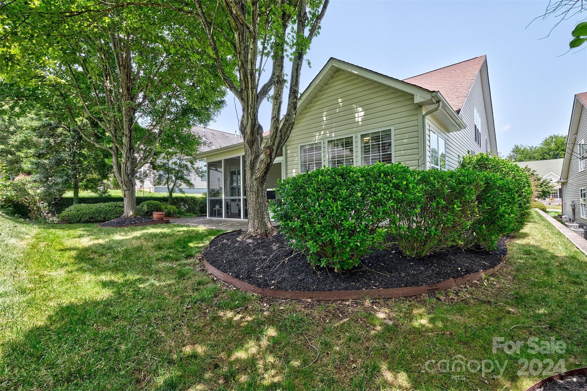 Four Seasons At Gold Hill - Residential