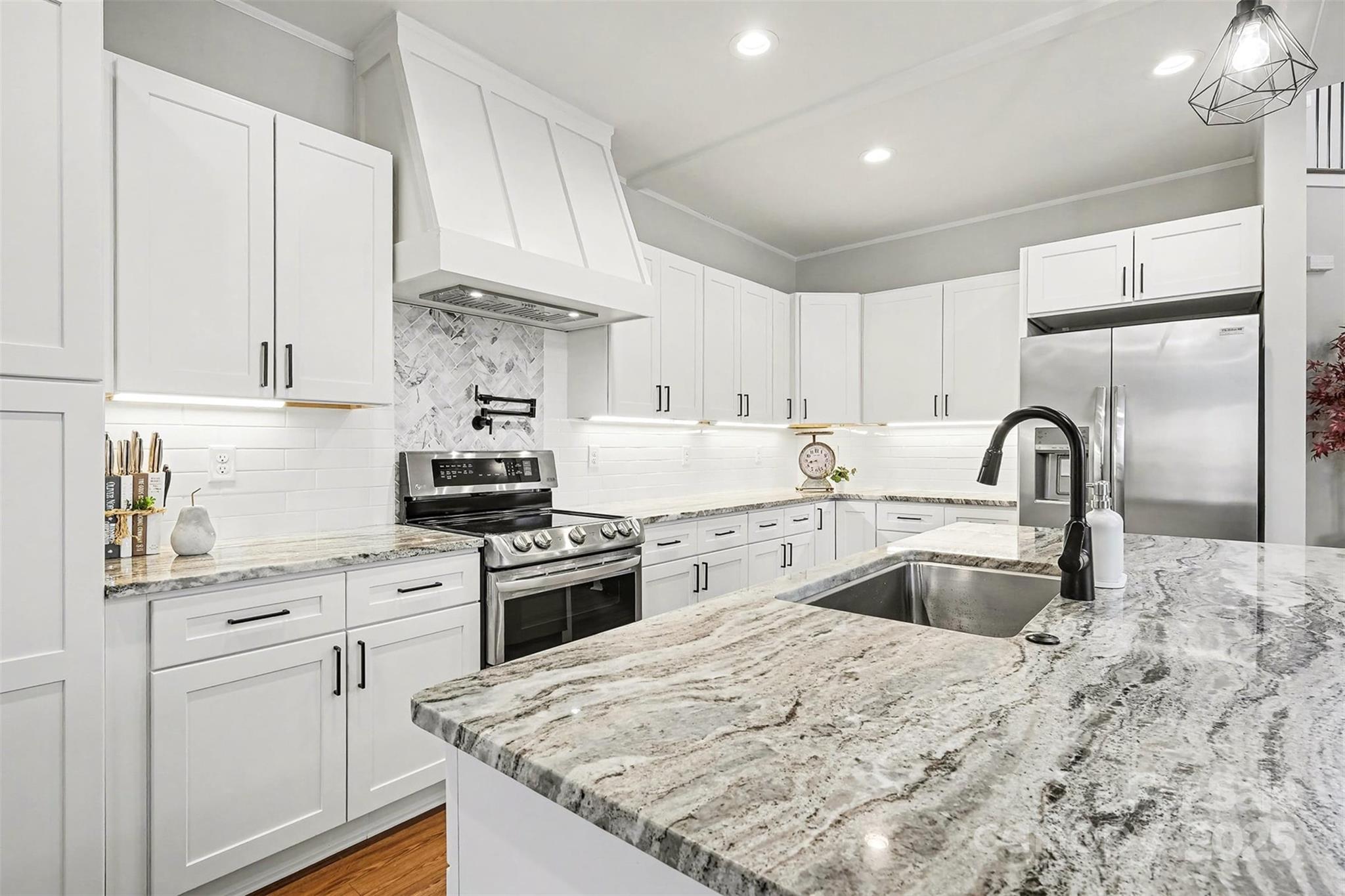 Magnolia - Residential