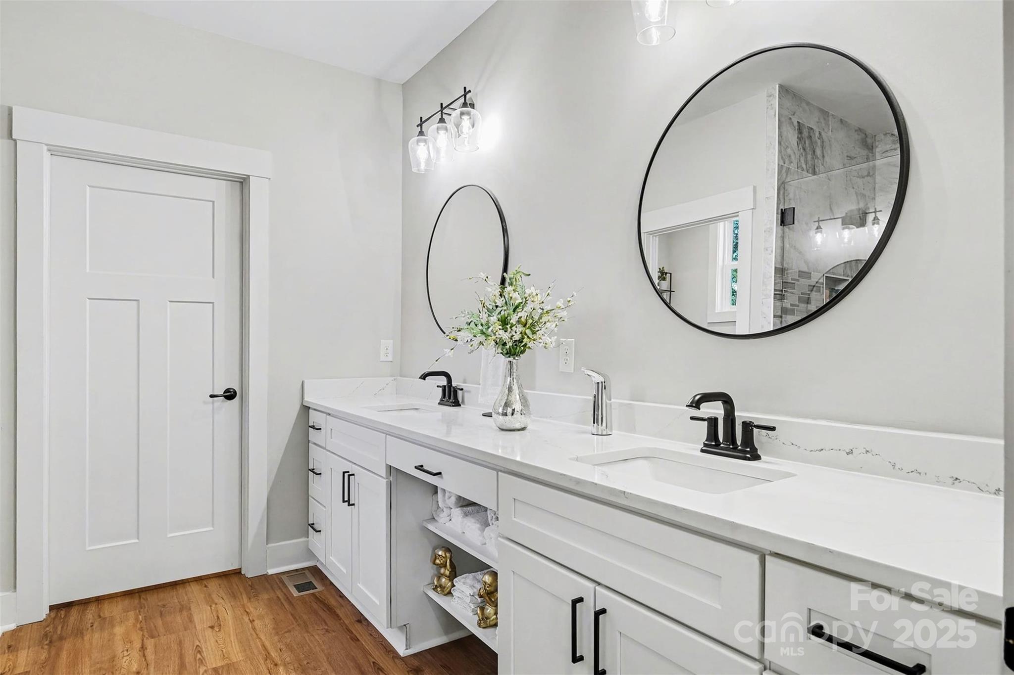 Magnolia - Residential