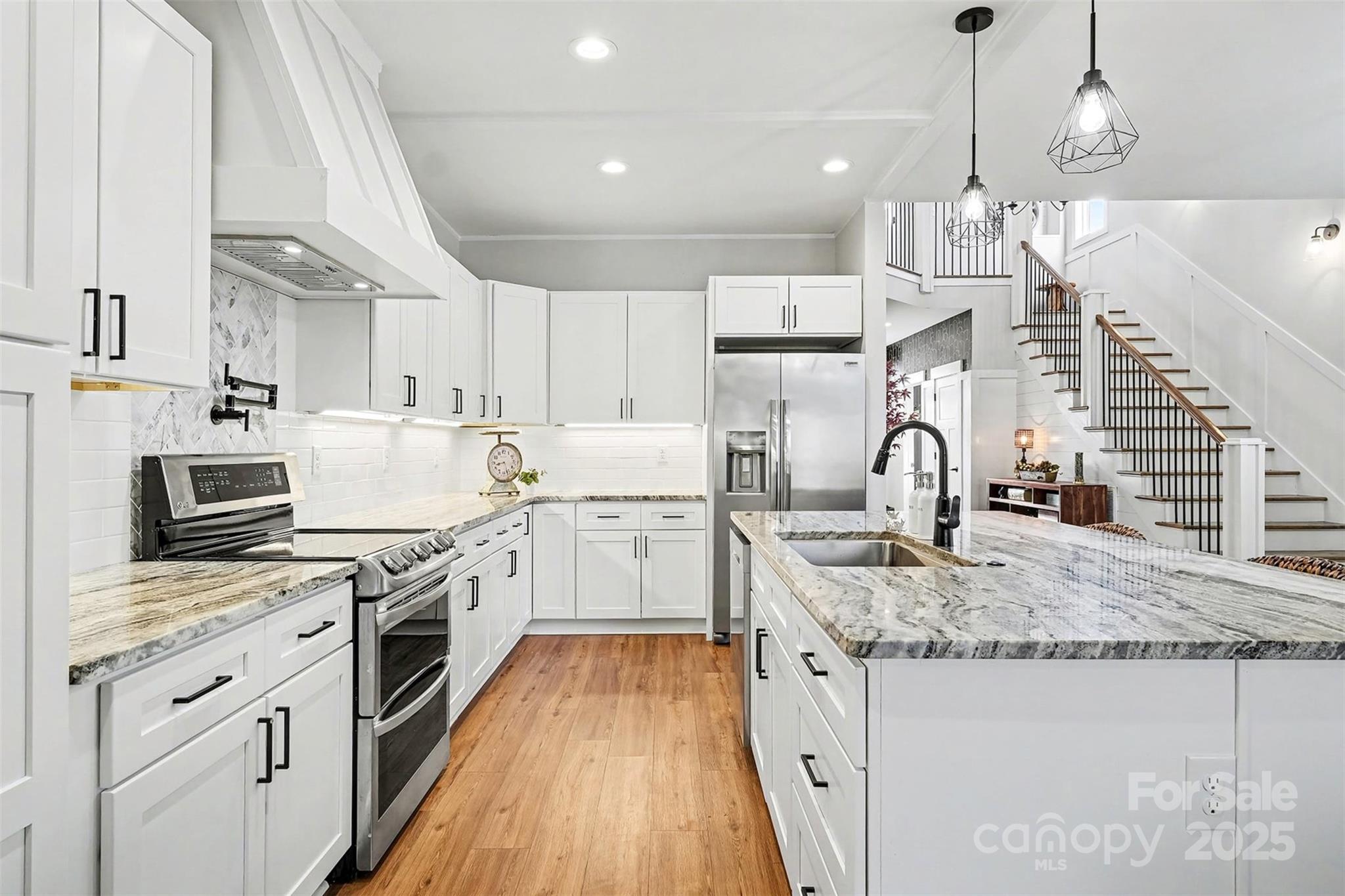 Magnolia - Residential