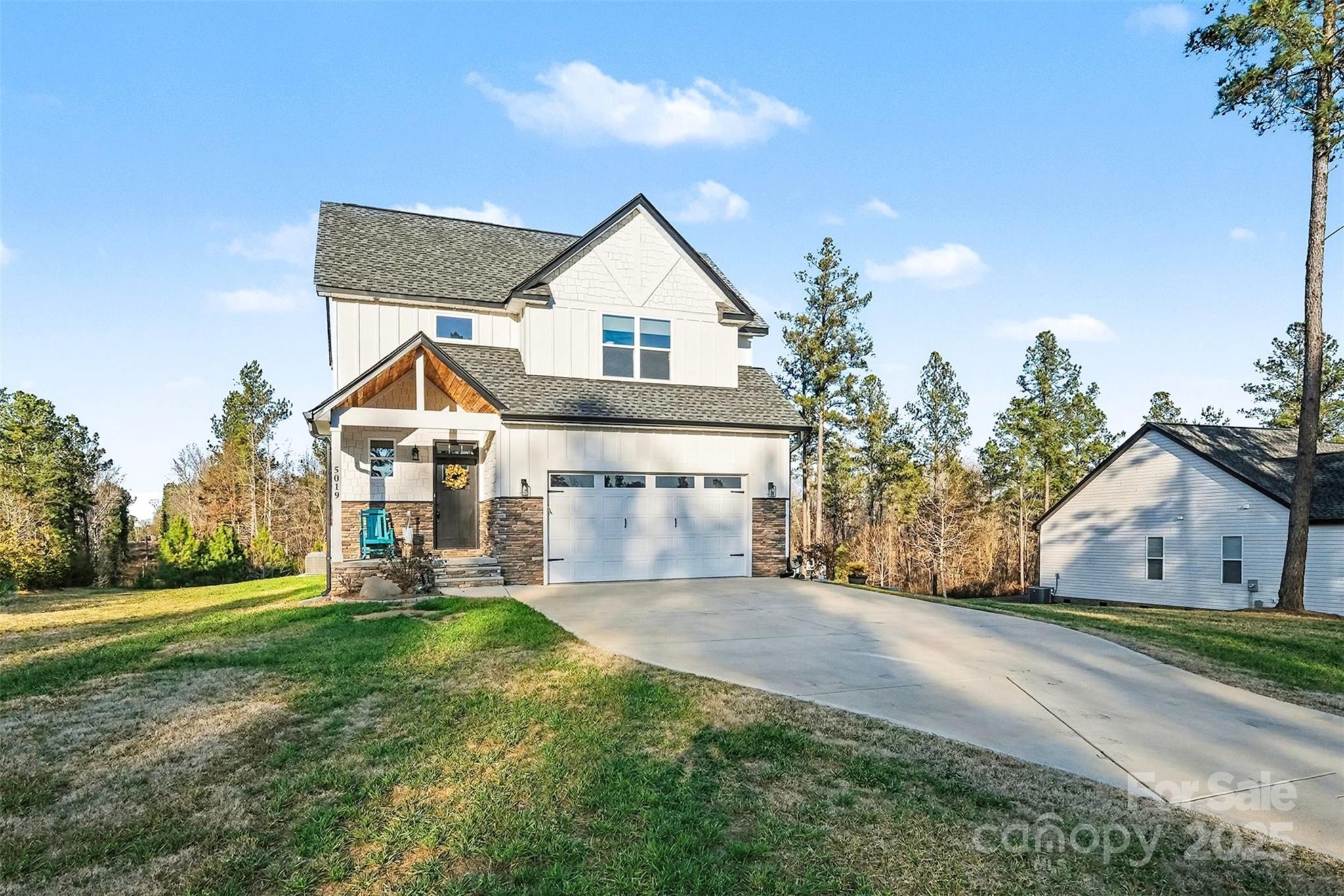 Magnolia - Residential