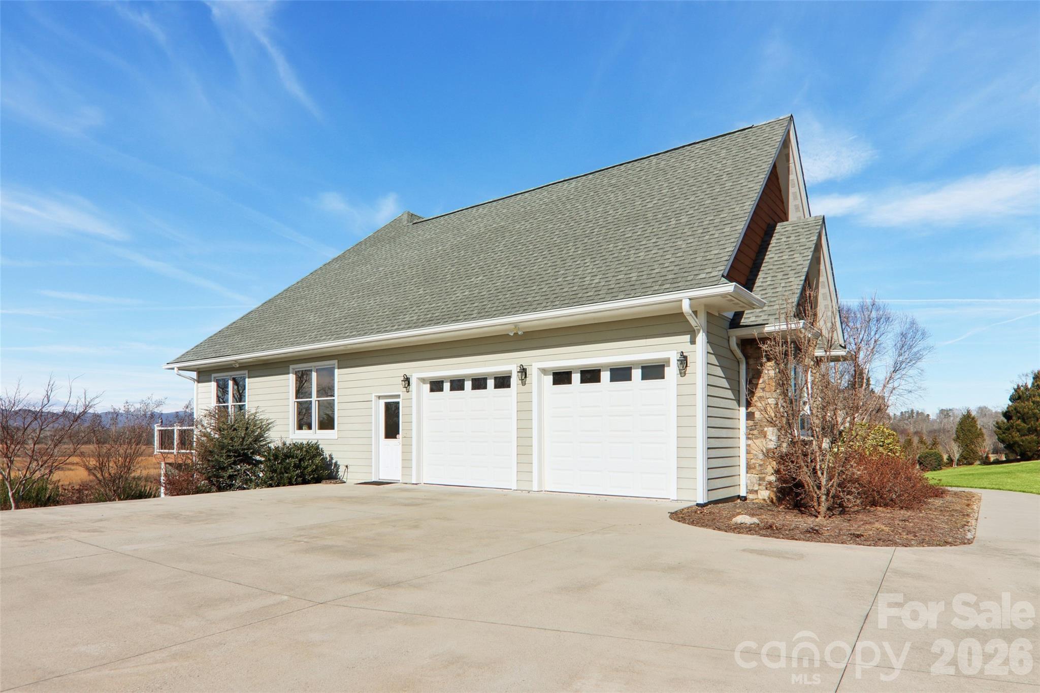 383 Ridgeview Hill Drive