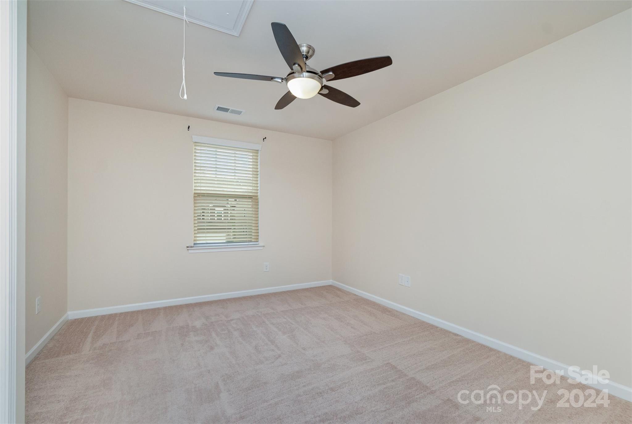 FULLERTON PLACE - Residential