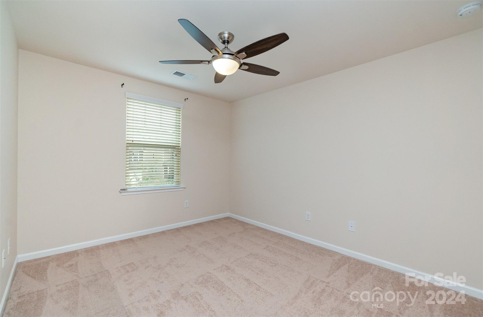 FULLERTON PLACE - Residential