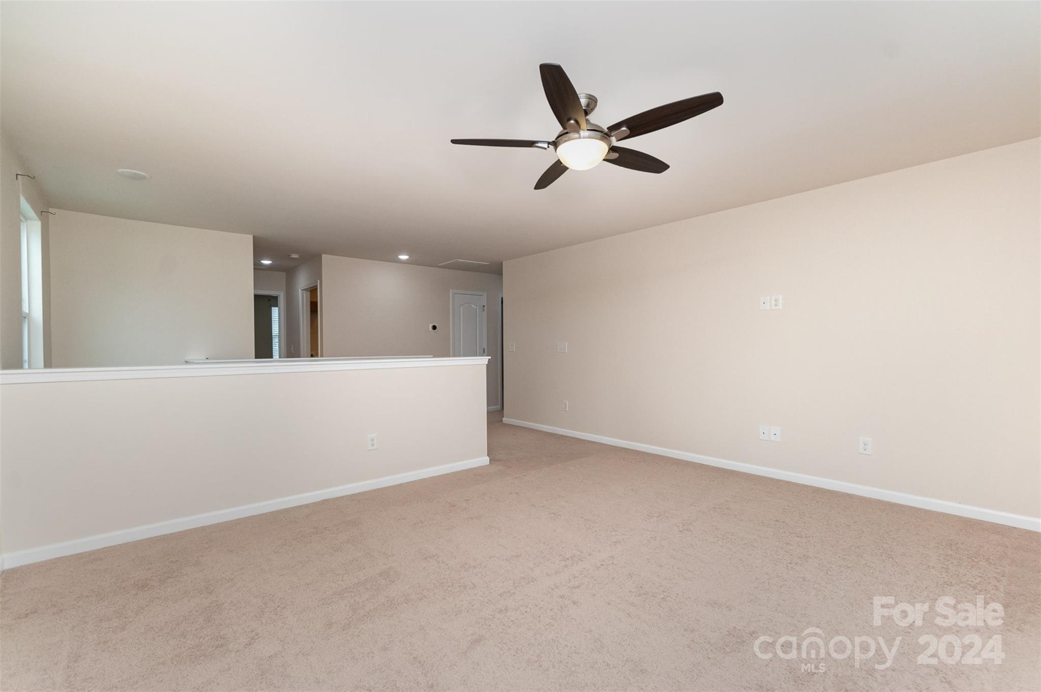 FULLERTON PLACE - Residential