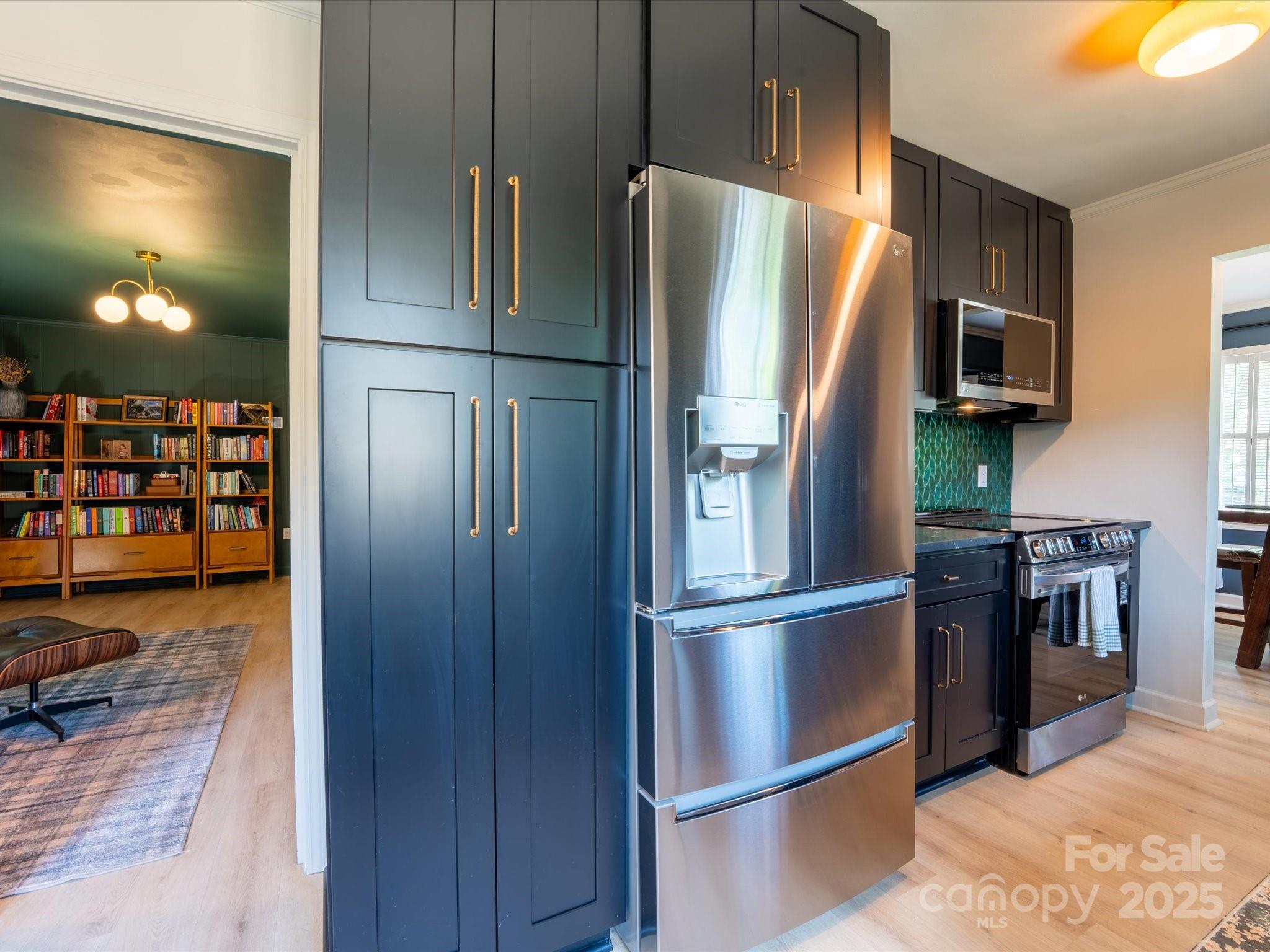 Sardis Woods - Residential