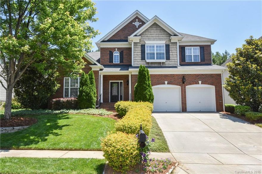 This amazing home is loaded with features and is in one of the best Ballantyne Communities Available with Amazing Ballantyne Schools. Home has hardwoods, granite, stainless steel appliances, gas range, built in speakers, main floor office, built ins, recessed lighting, covered porch, tiered deck, flat fenced yard, huge bonus room, updated bathrooms, custom closet, & more! Close to shopping, dining, nightlife, golf, & more. Community has clubhouse, pool, playground, & tennis. Don't delay!