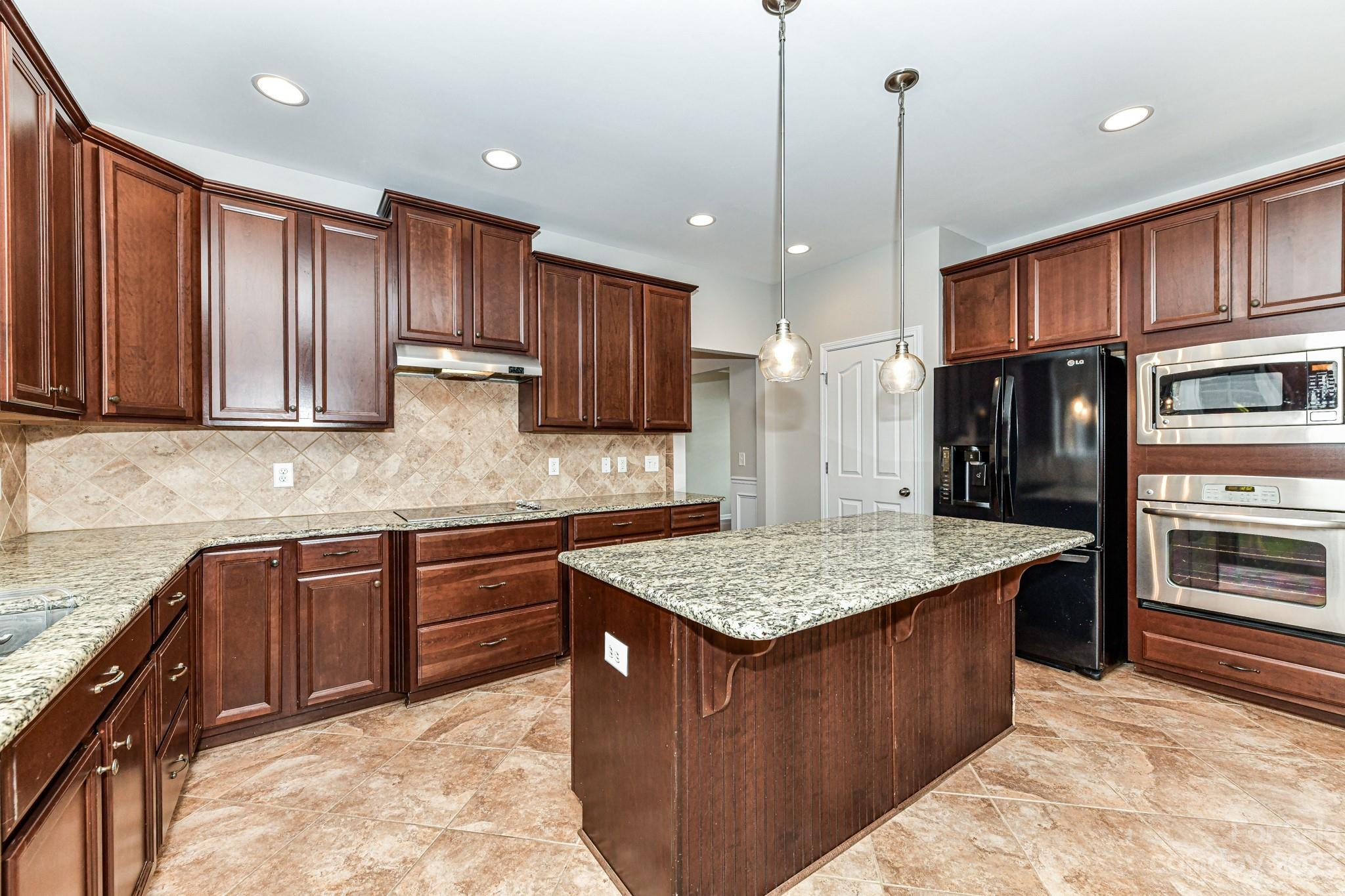 Wellington Chase - Residential