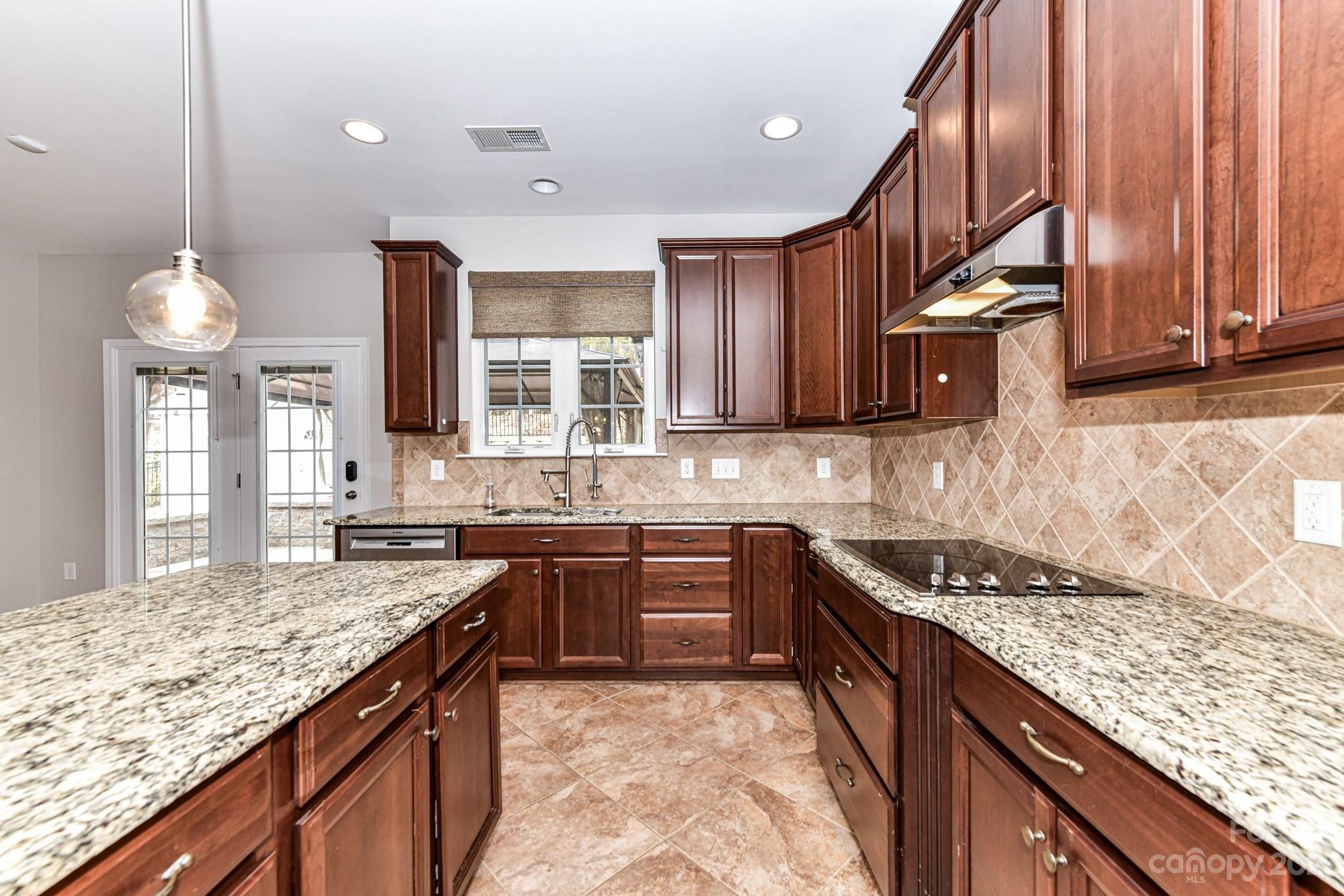 Wellington Chase - Residential