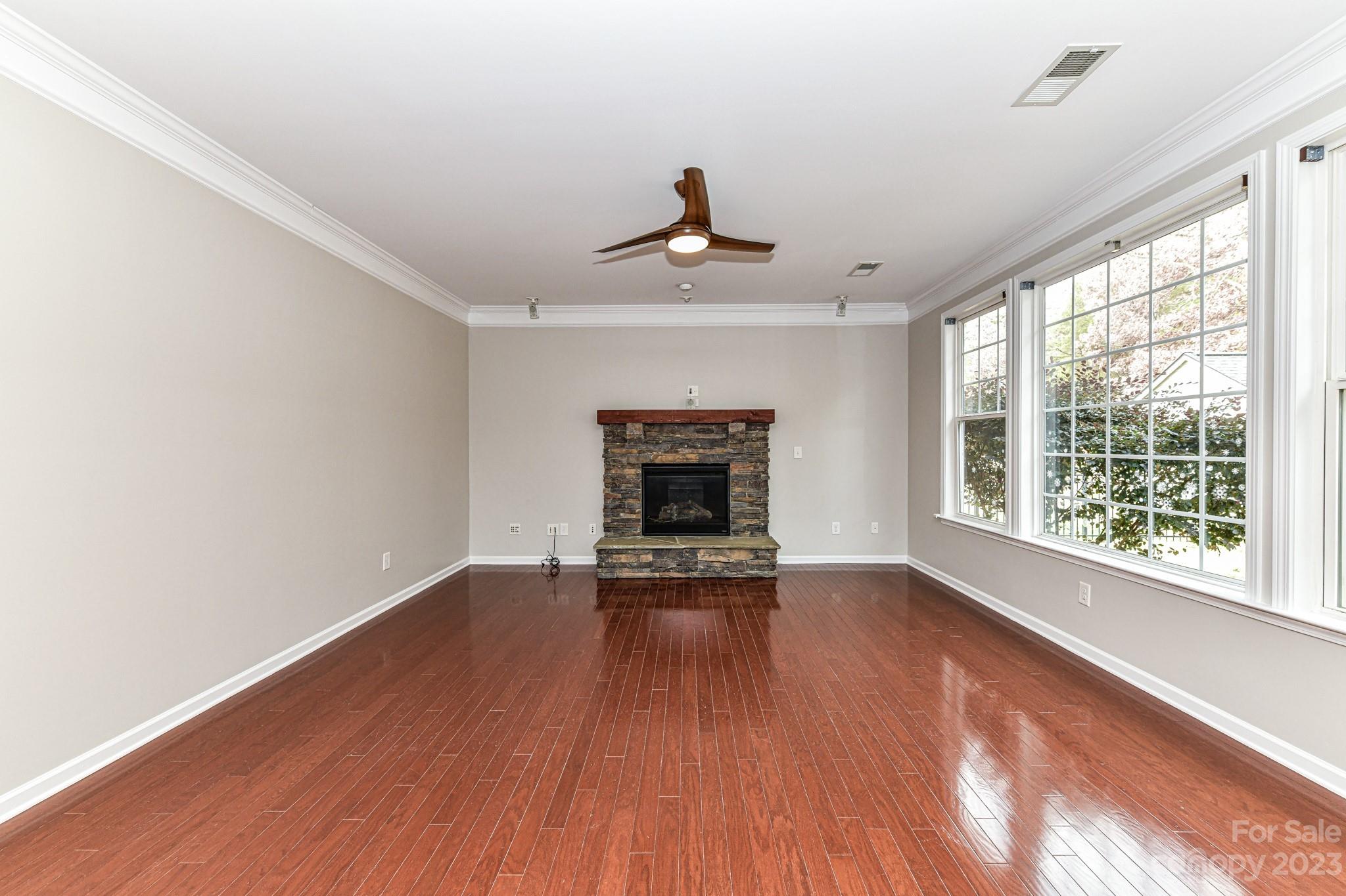 Wellington Chase - Residential