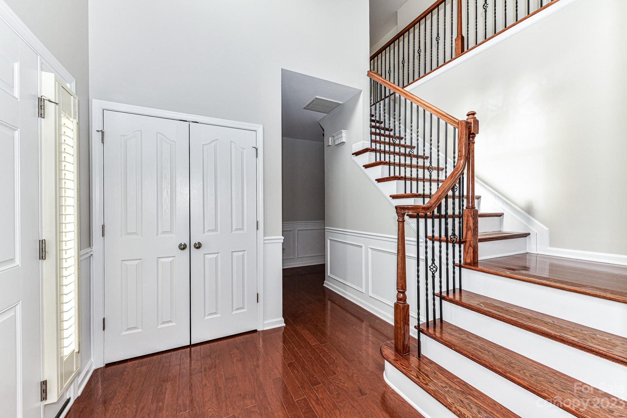 Wellington Chase - Residential