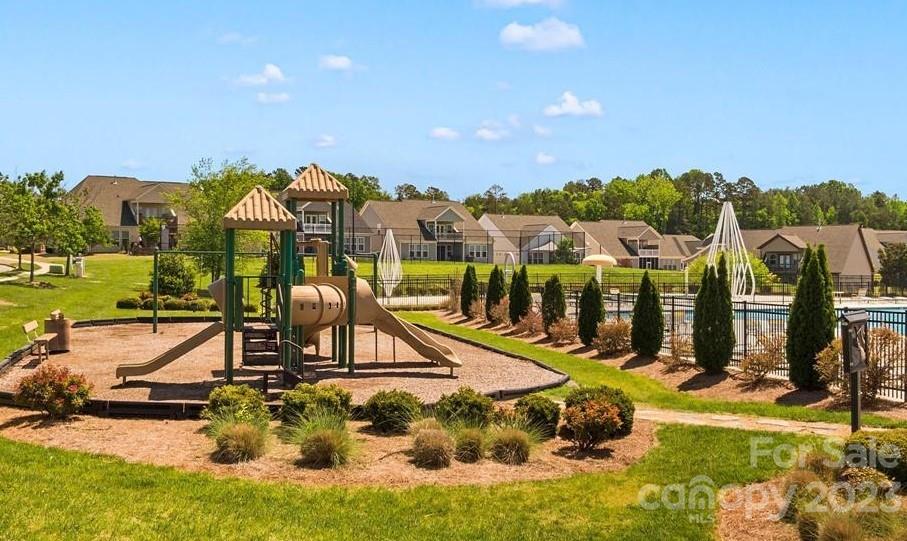 Wellington Chase - Residential