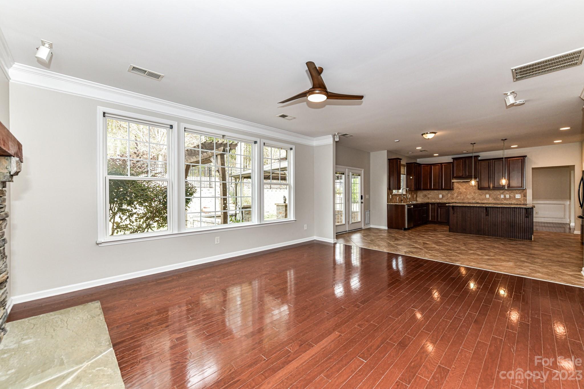 Wellington Chase - Residential