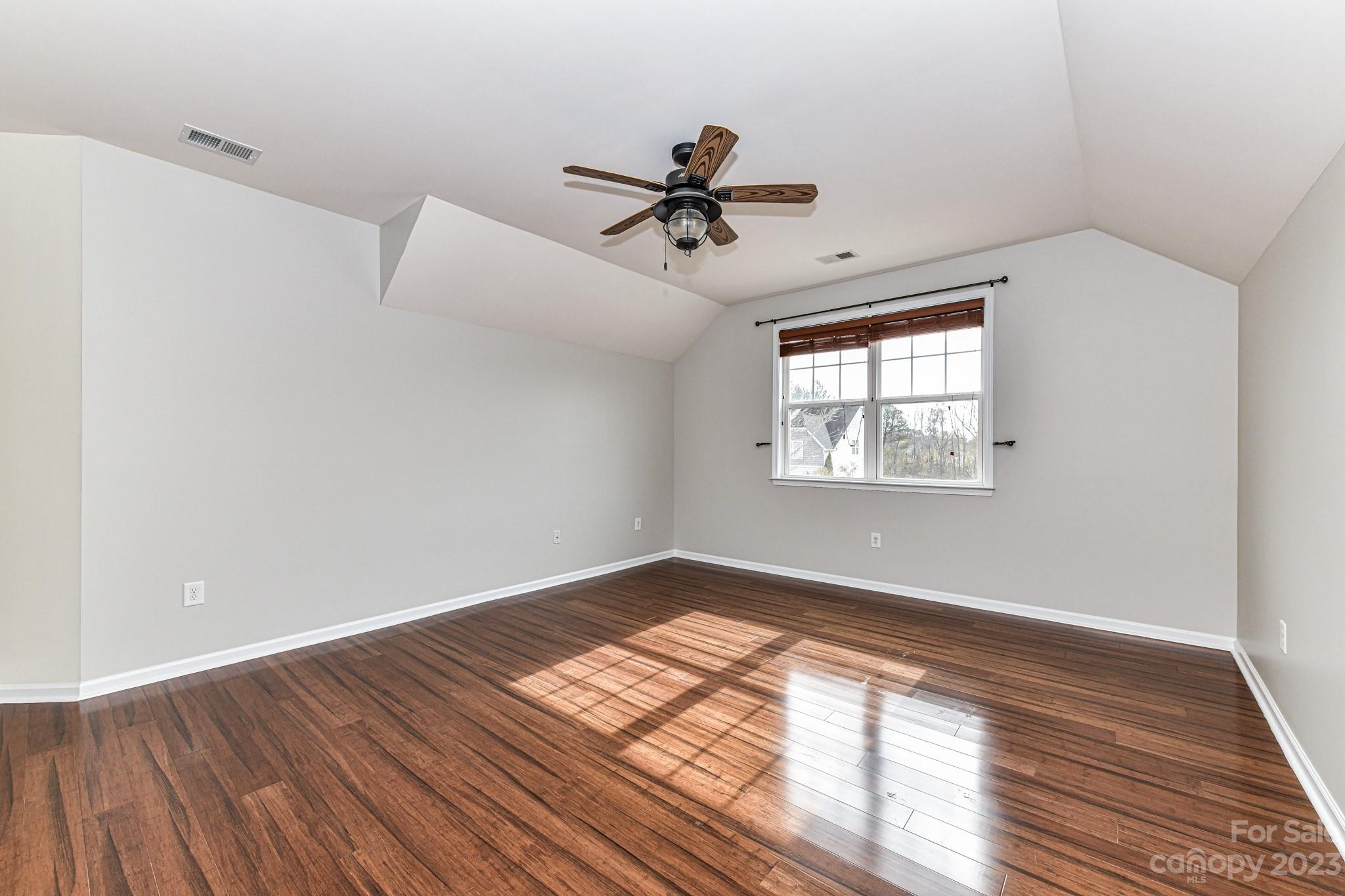 Wellington Chase - Residential