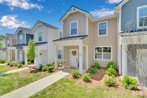 Photo of 336 Lincoln Street #E, Concord, NC 28025 (MLS # 4370751)