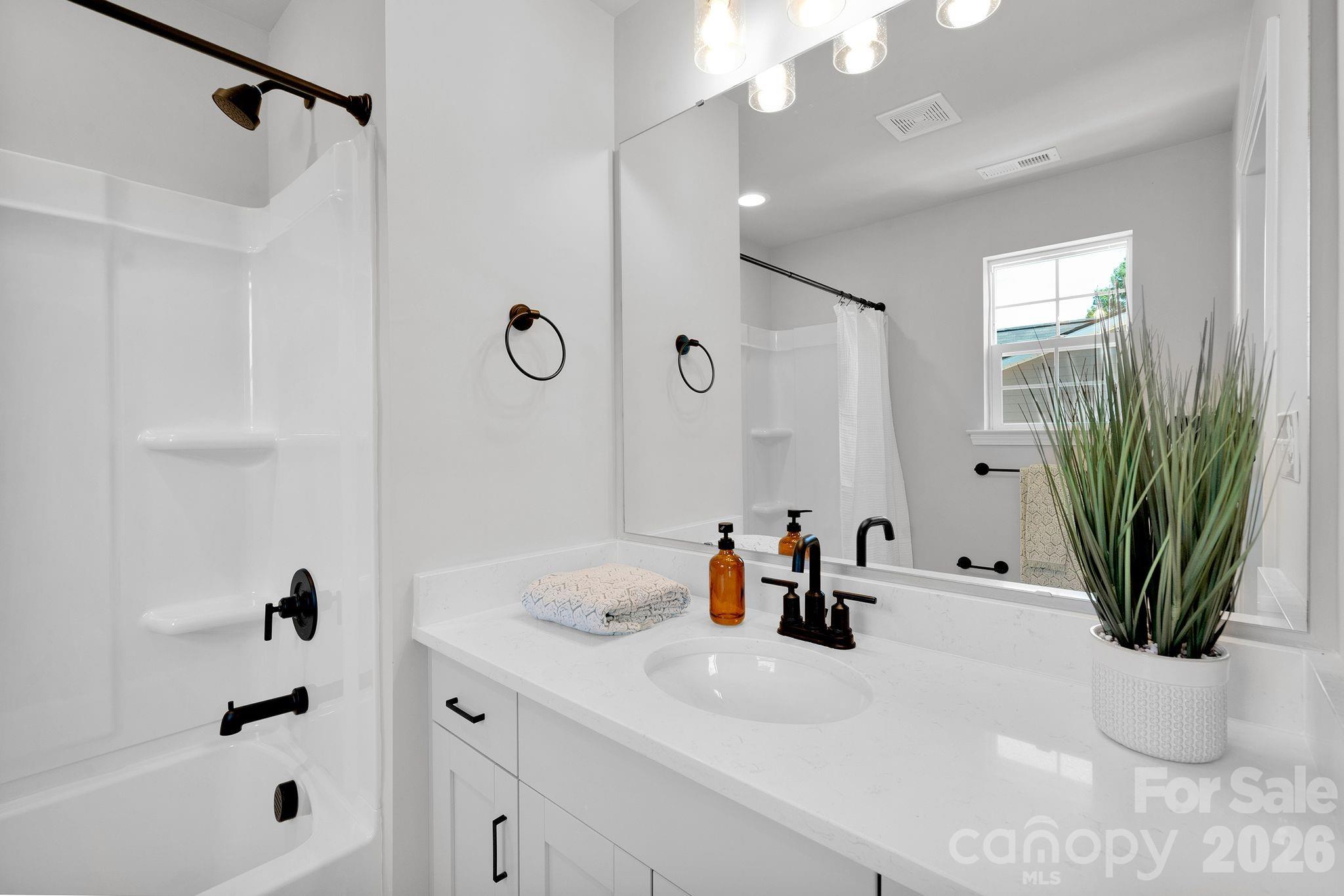 Lincoln Street Townhomes - Residential