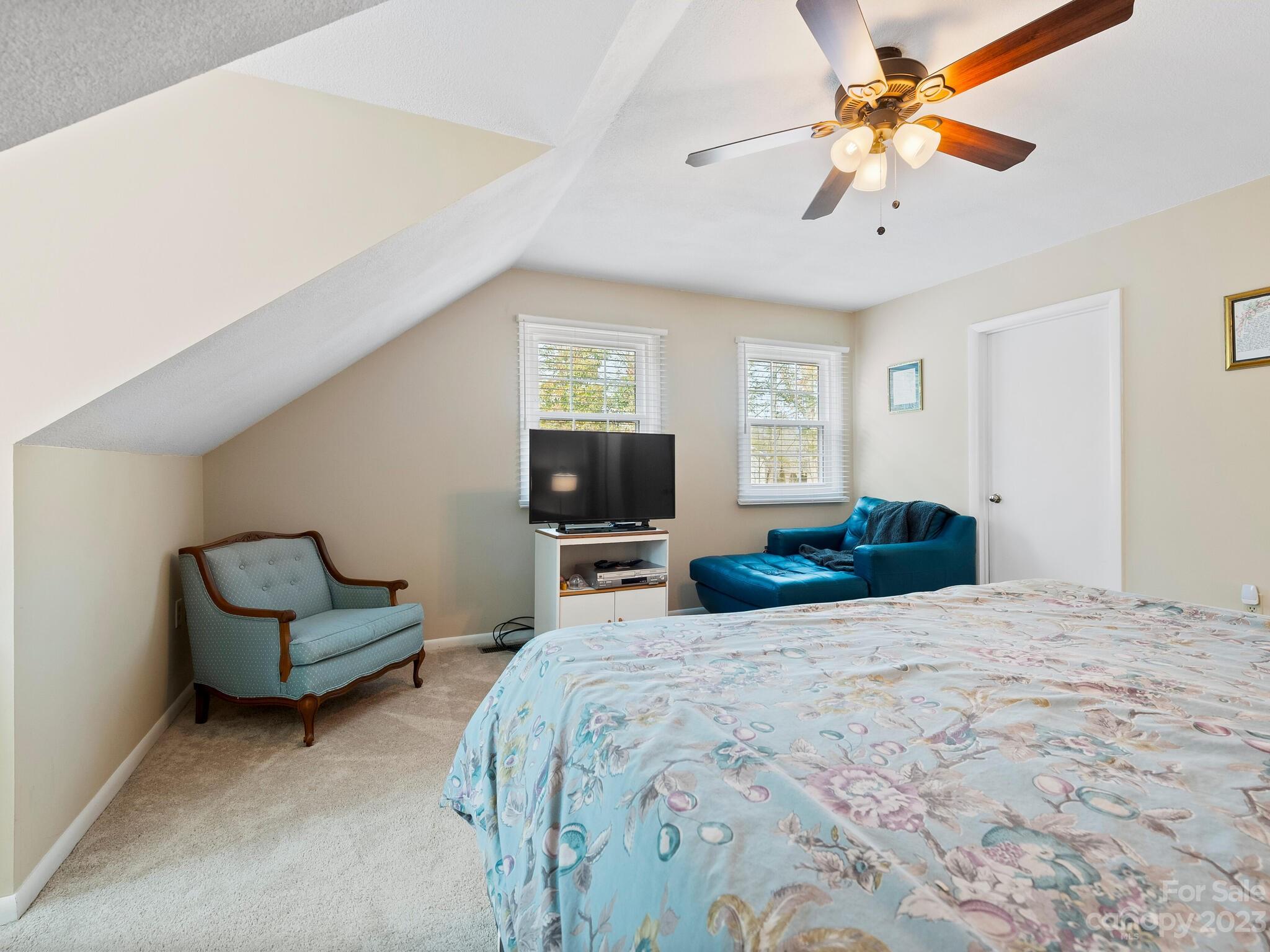 Charles Ridge - Residential