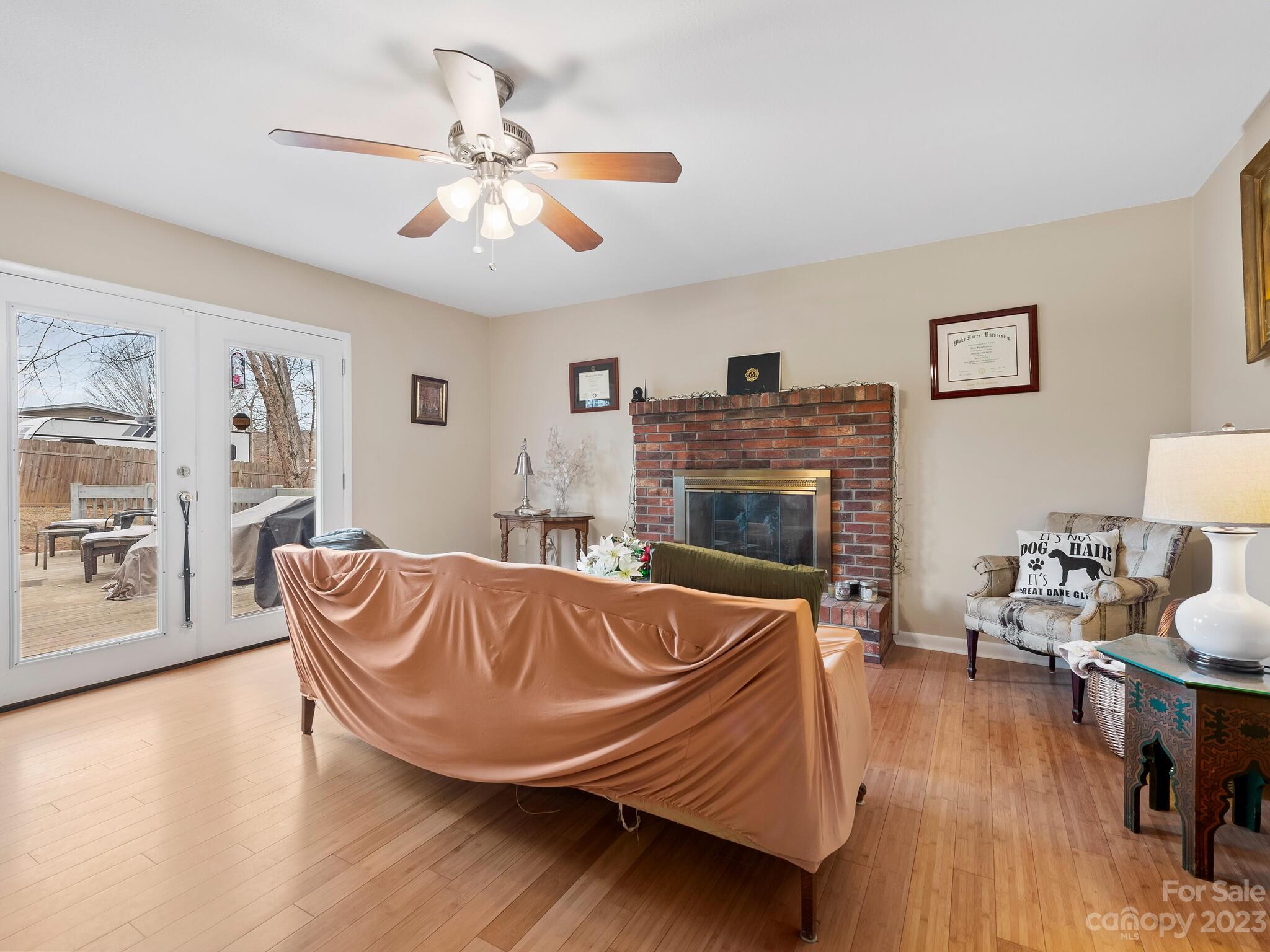 Charles Ridge - Residential