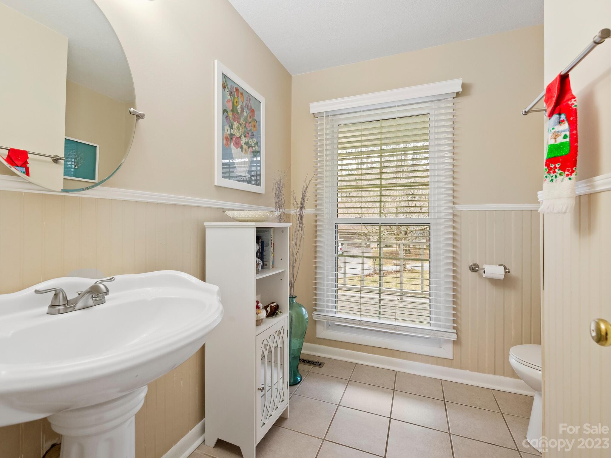 Charles Ridge - Residential