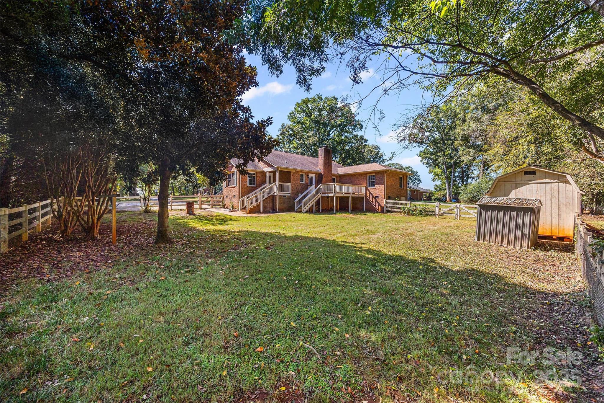 Hutchinson Place - Residential