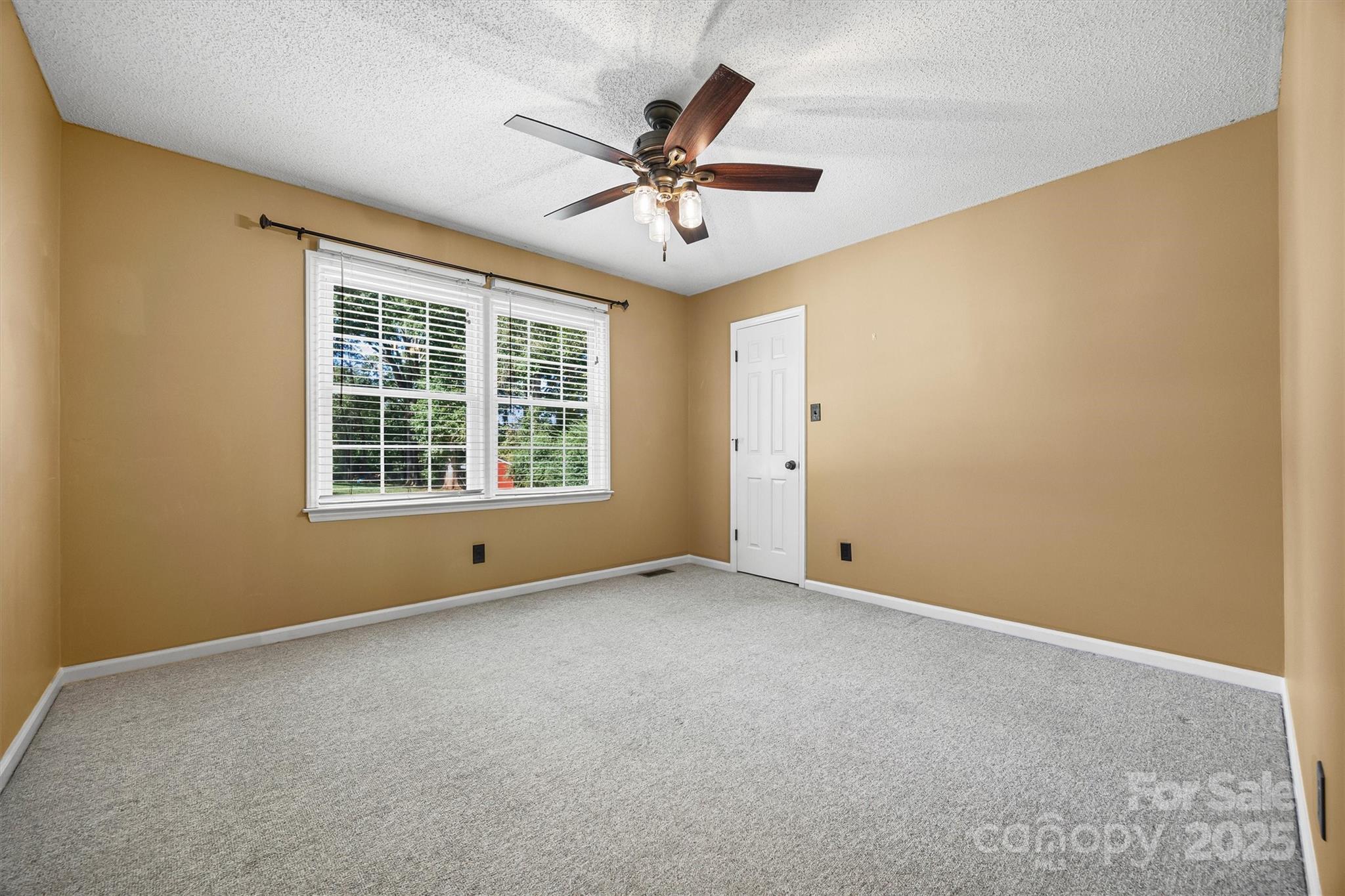 Hutchinson Place - Residential