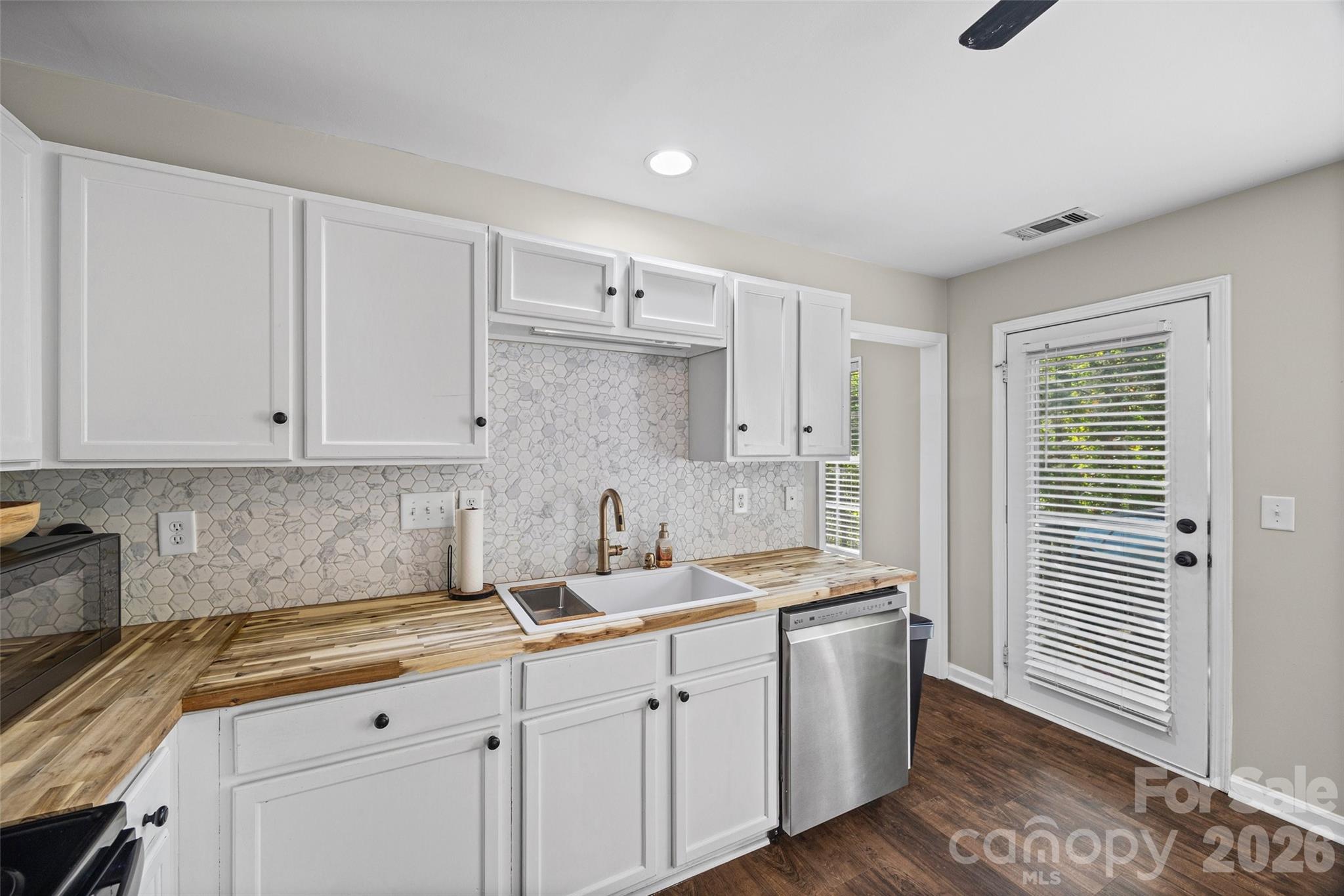 Forest Oaks - Residential