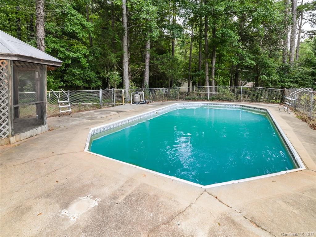 Forest Hills - Residential