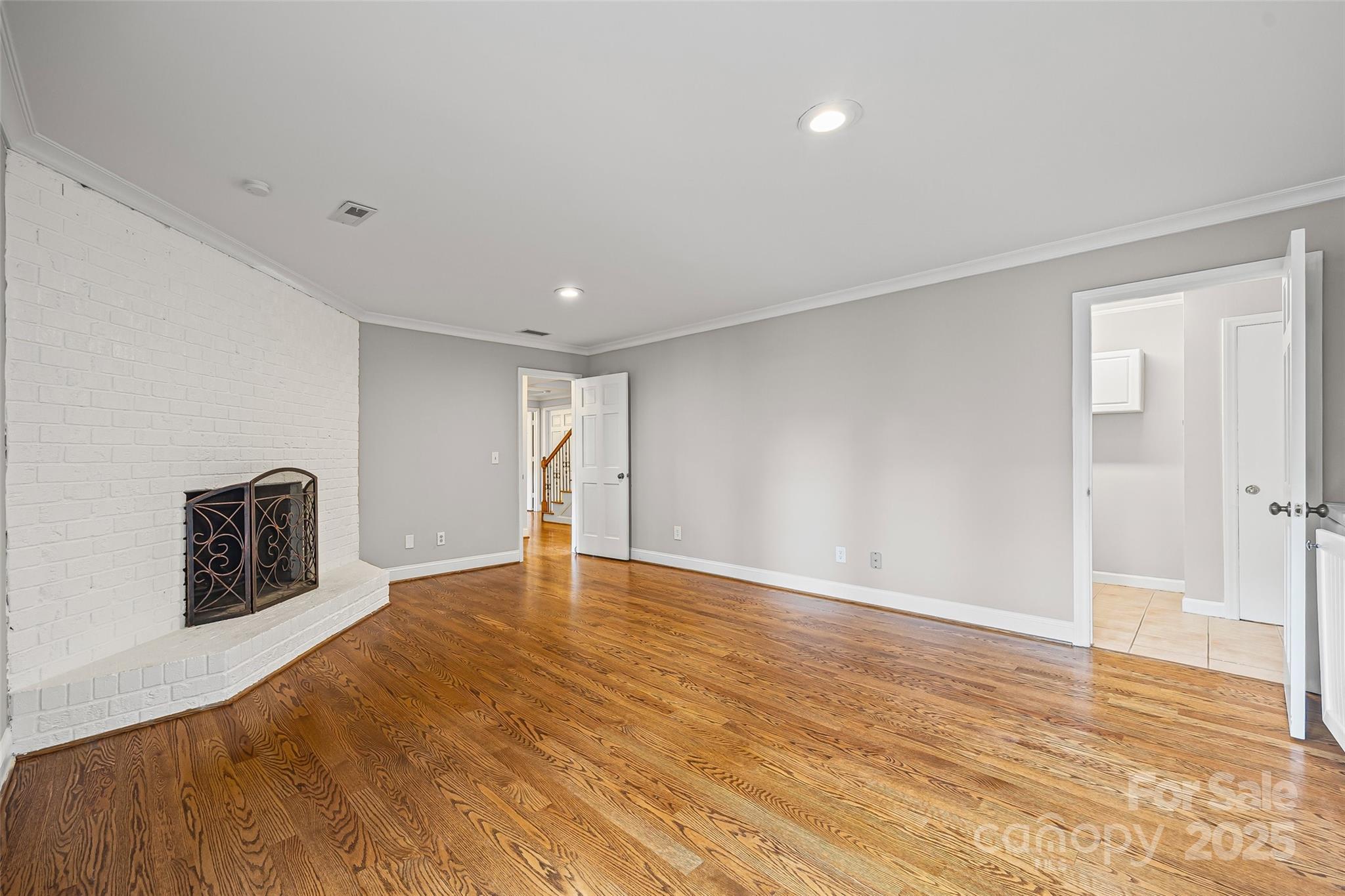 Tega Cay - Residential