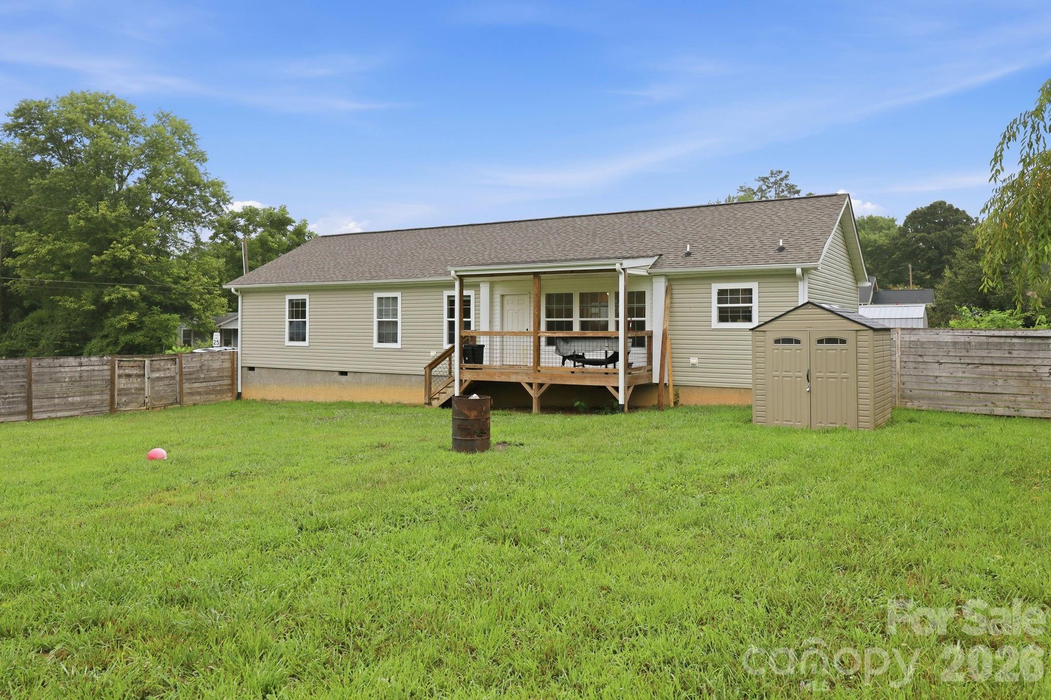 417 Glover Street, Hendersonville, NC, 28792