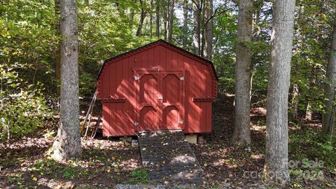 A home in Waynesville