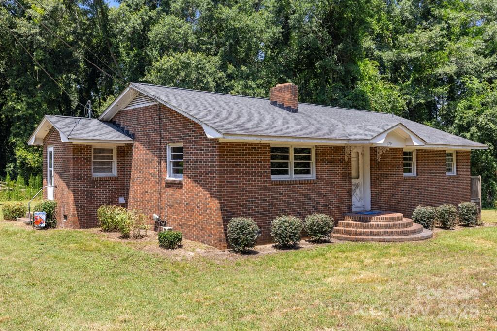 3724 Tadlock Road