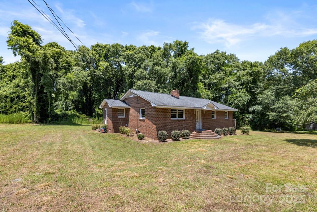 3724 Tadlock Road