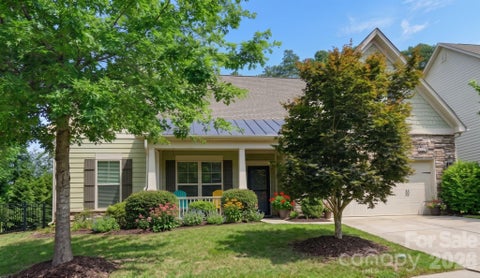 Photo of 16408 Mckee Ridge Drive, Charlotte, NC 28278 (MLS # 4406733)