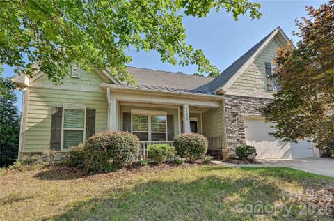 Photo of 16408 Mckee Ridge Drive, Charlotte, NC 28278 (MLS # 4406733)