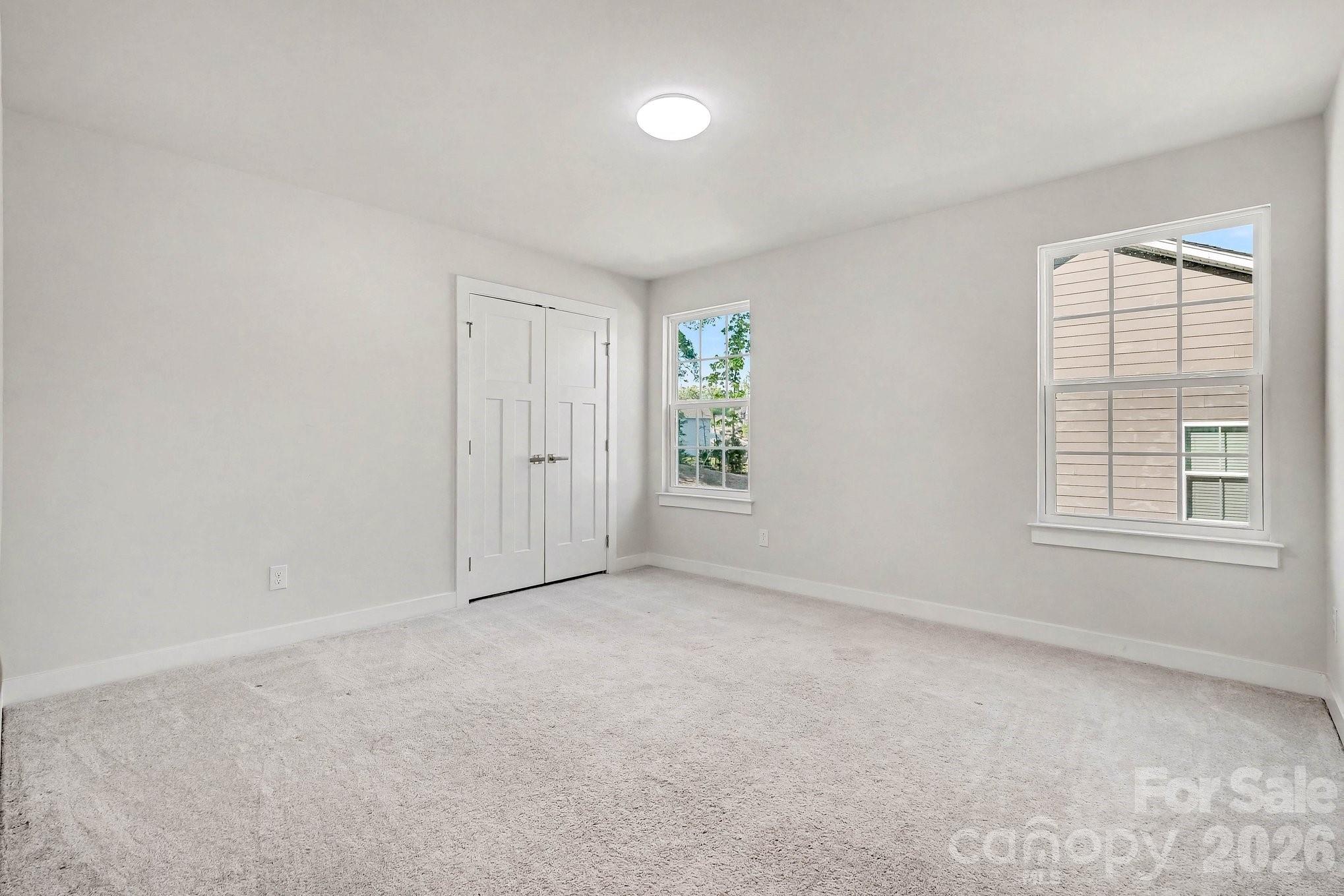 Holcomb Woods - Residential