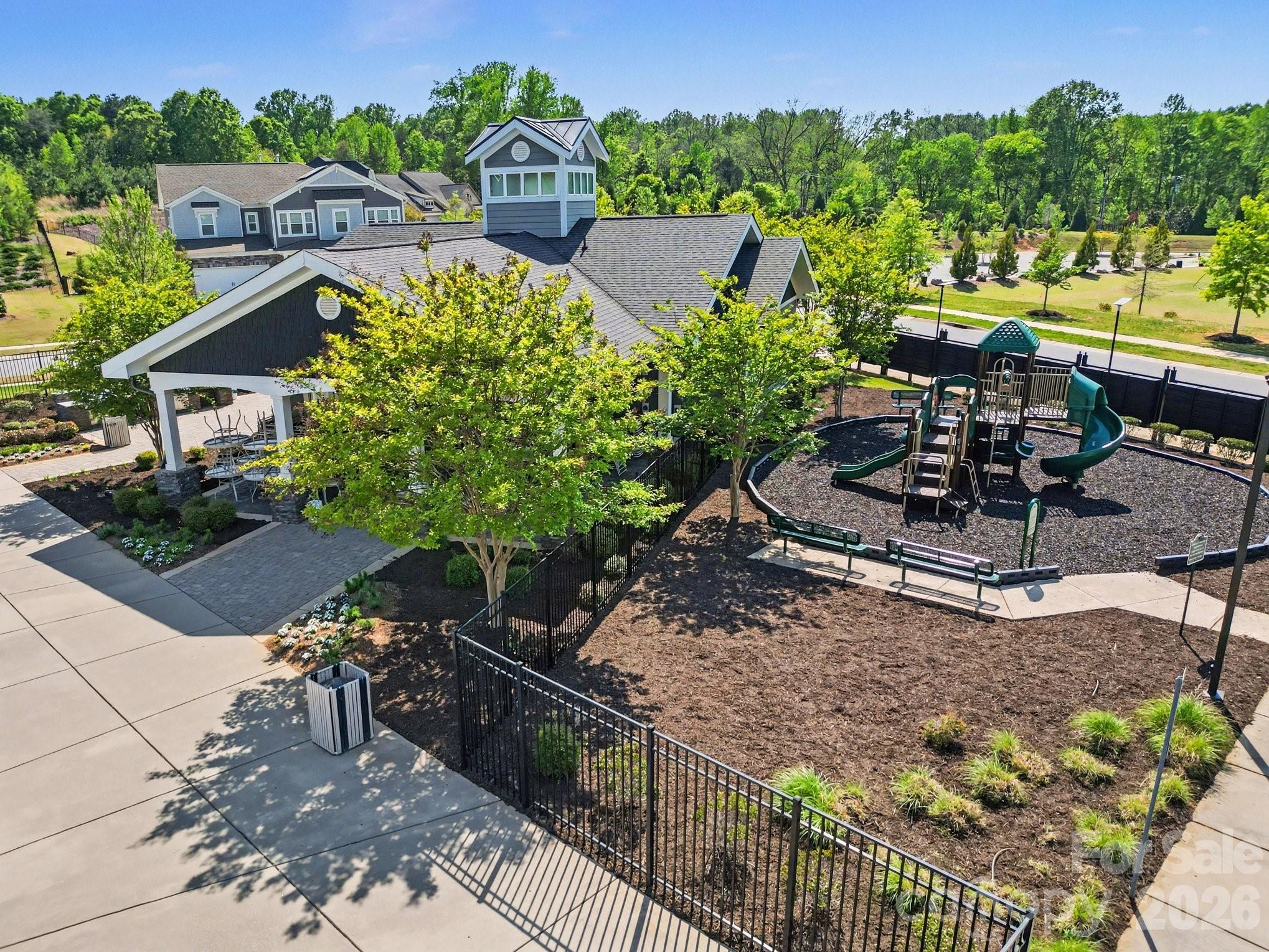 Holcomb Woods - Residential