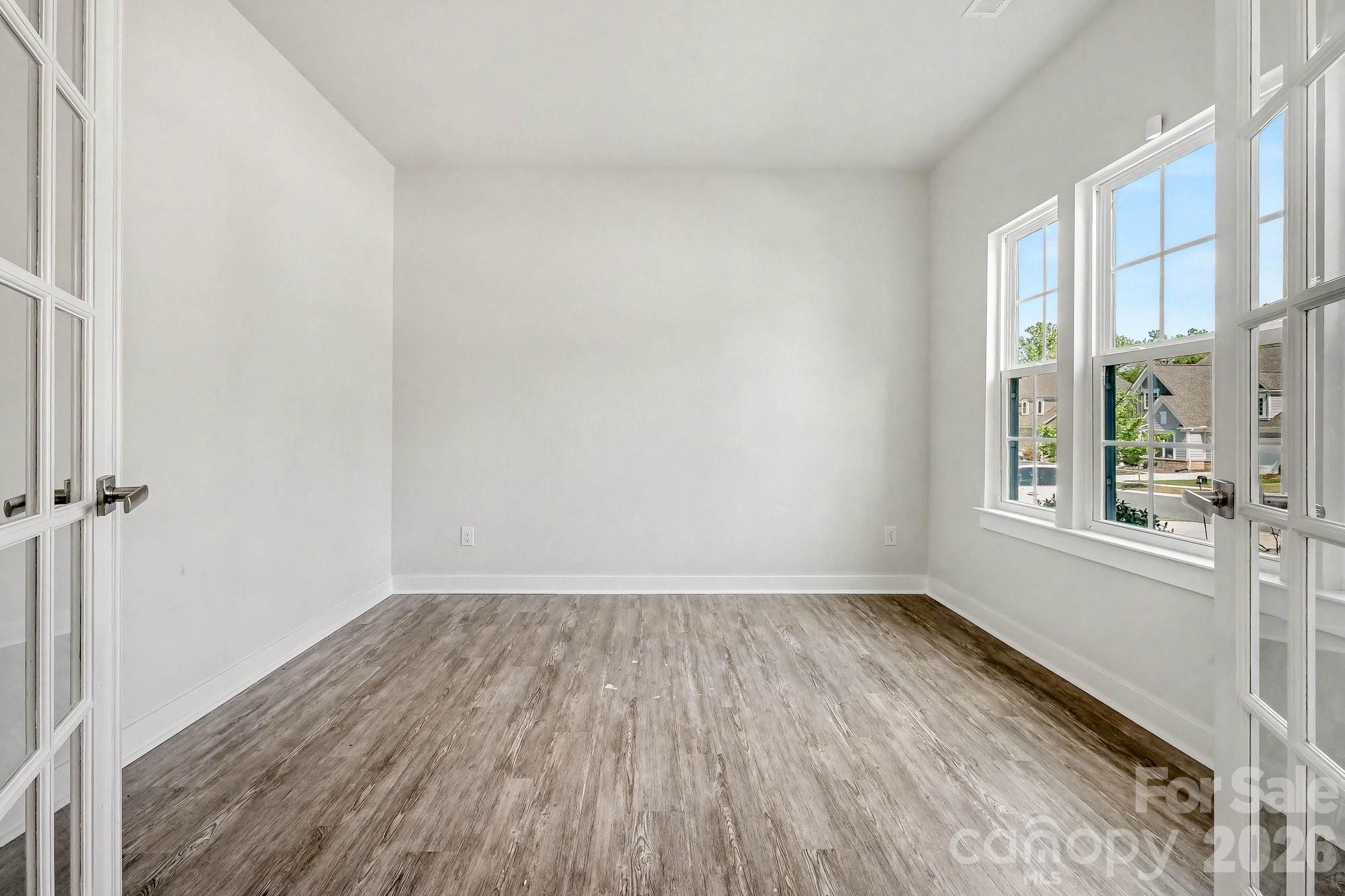 Holcomb Woods - Residential