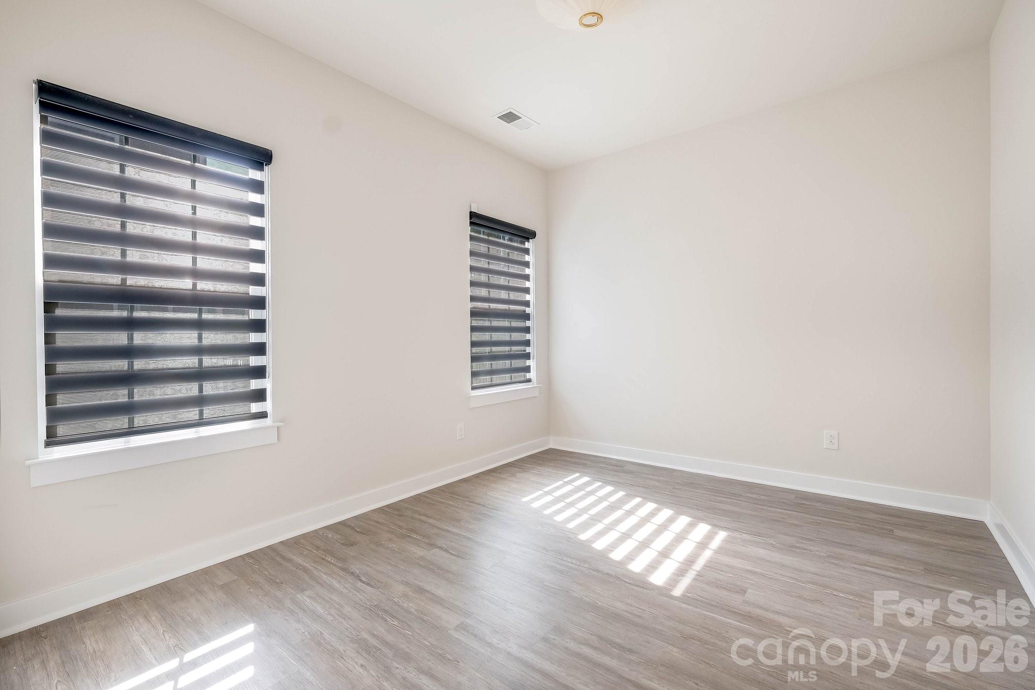 Holcomb Woods - Residential