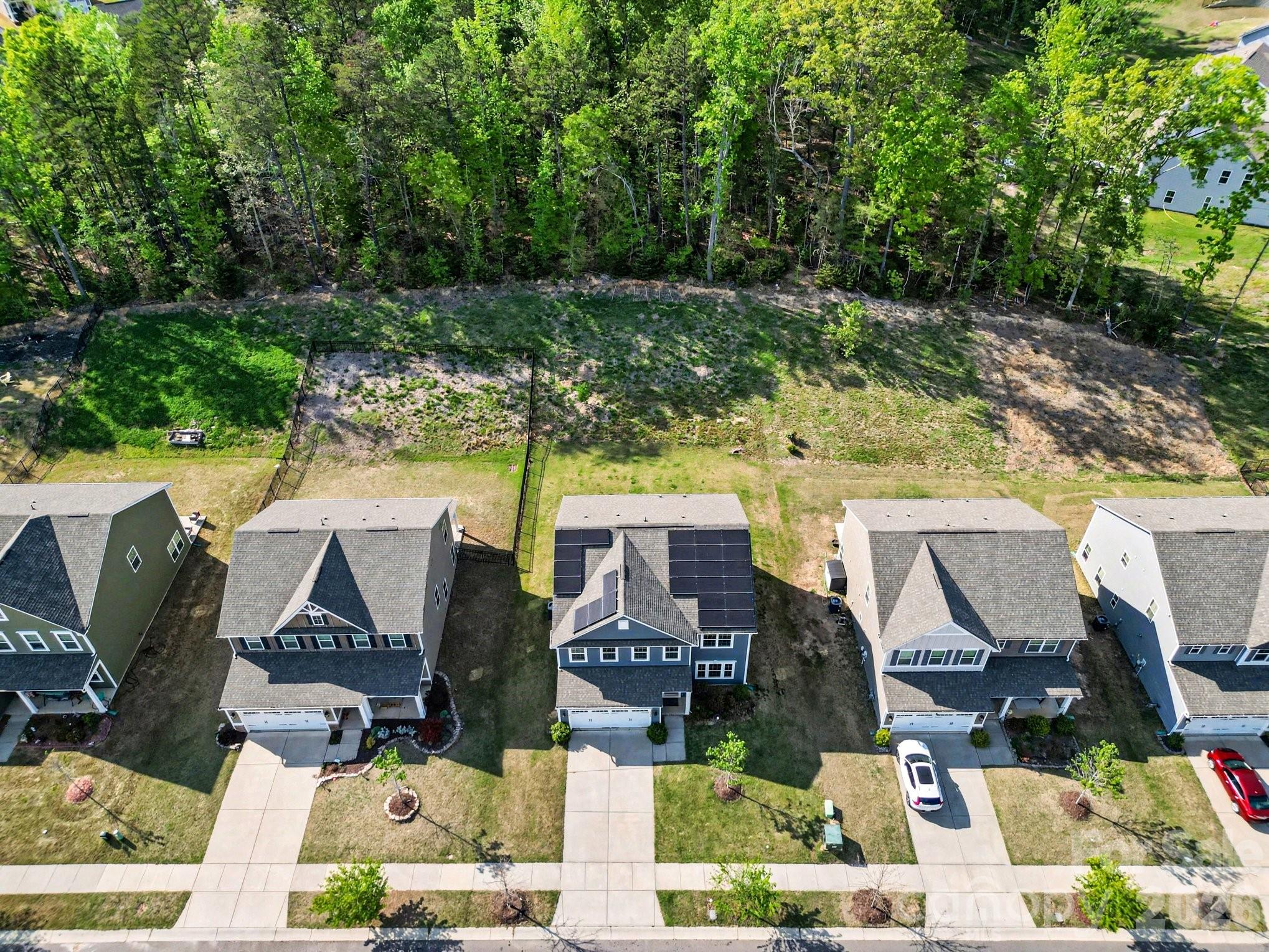 Holcomb Woods - Residential