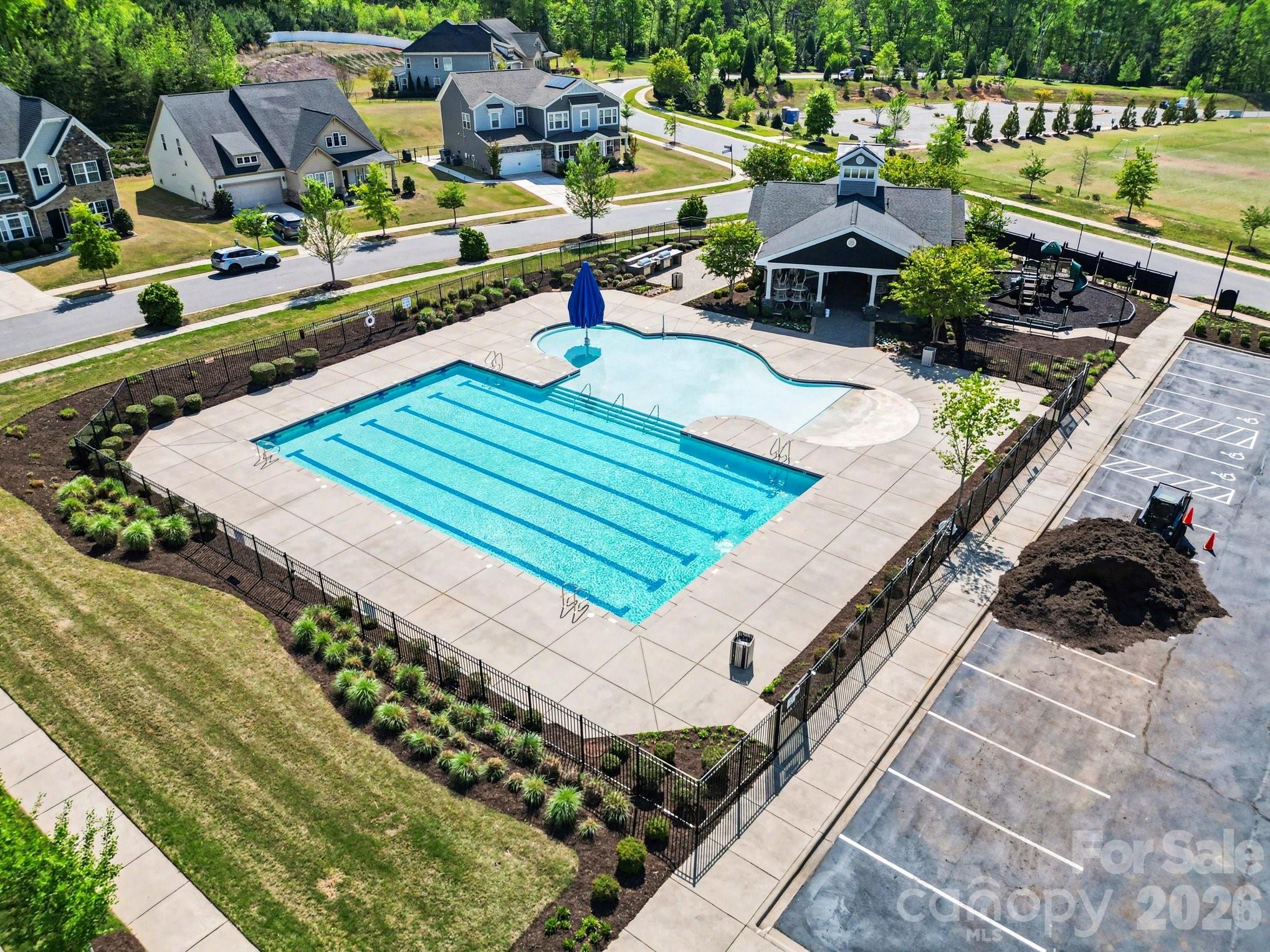 Holcomb Woods - Residential