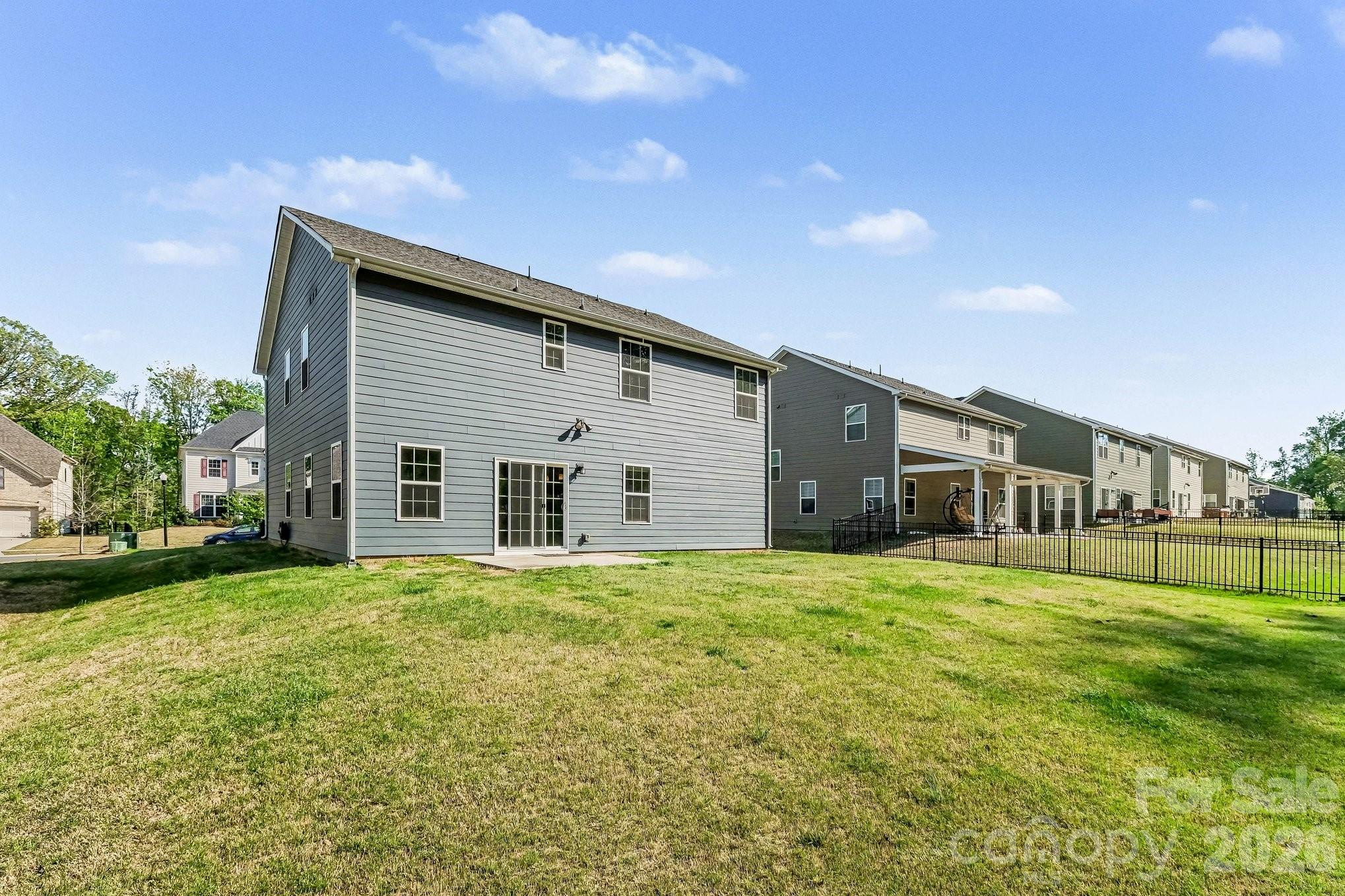 Holcomb Woods - Residential