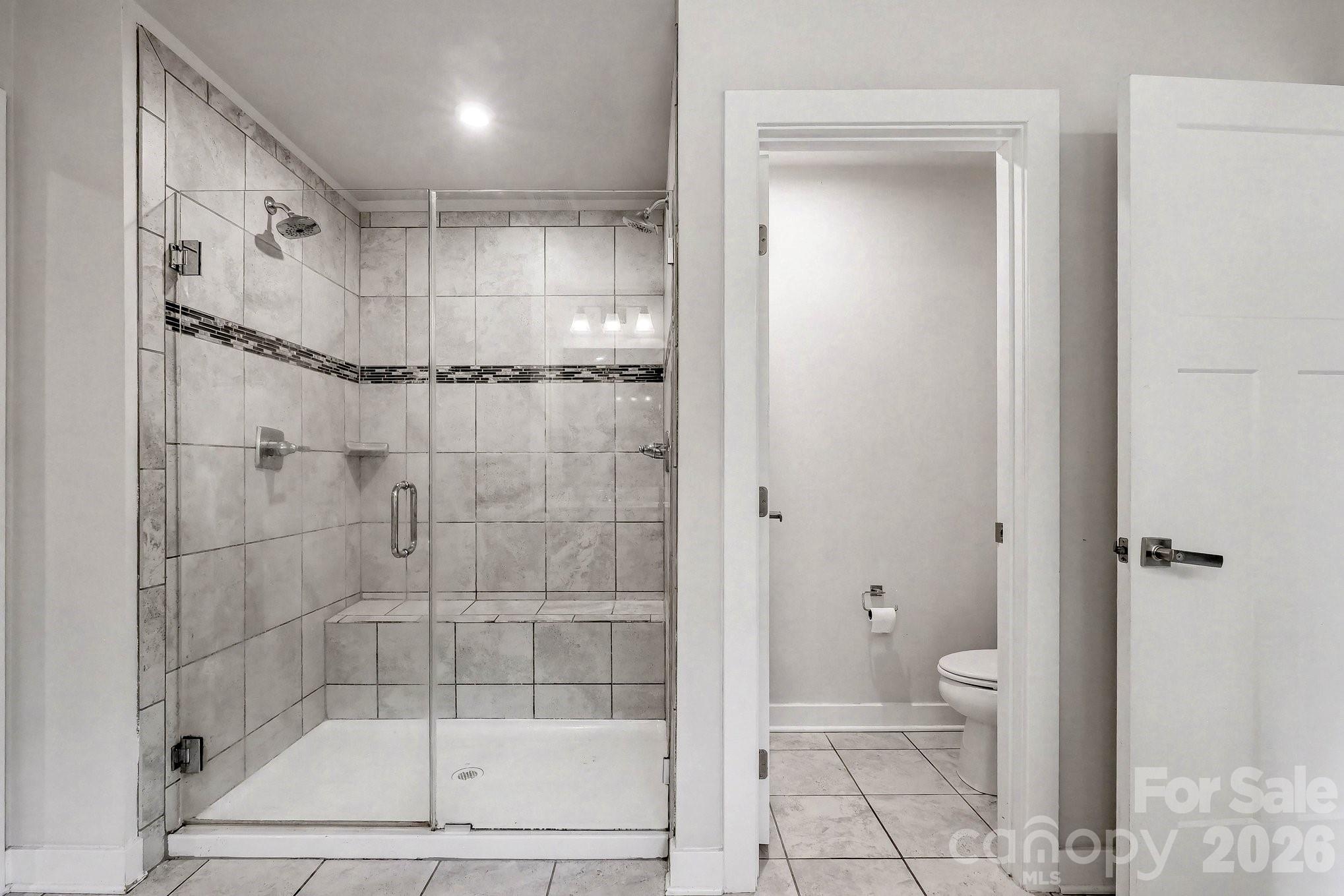 Holcomb Woods - Residential