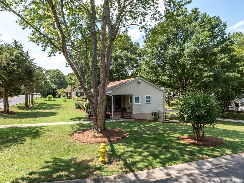 Oakhurst - Residential